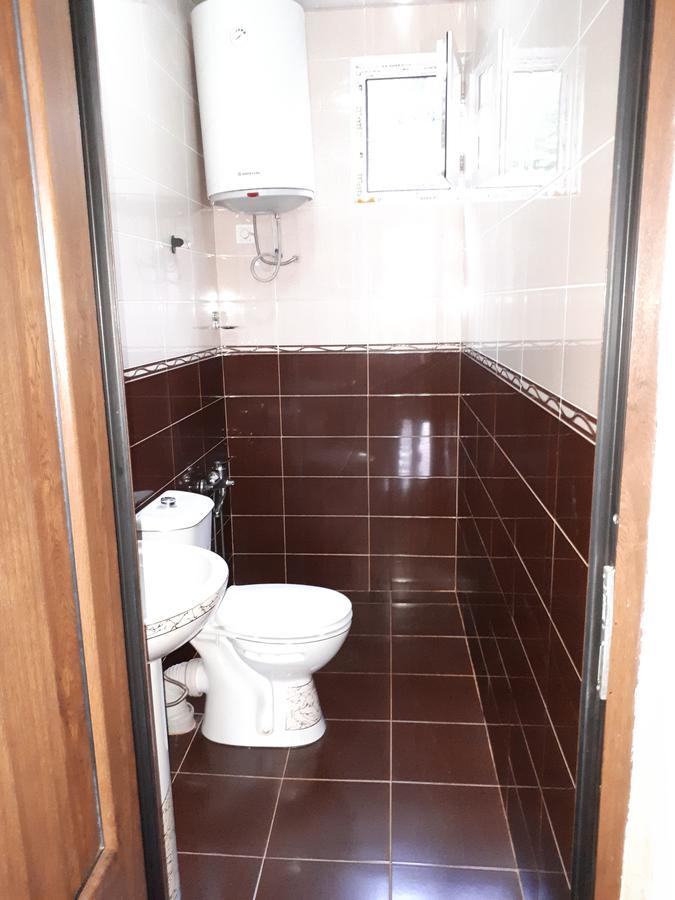 Guest House In Sarpi Ngoại thất bức ảnh